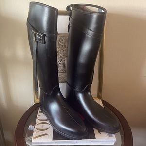 Burberry Wellington Rain Boots in Black Size 39